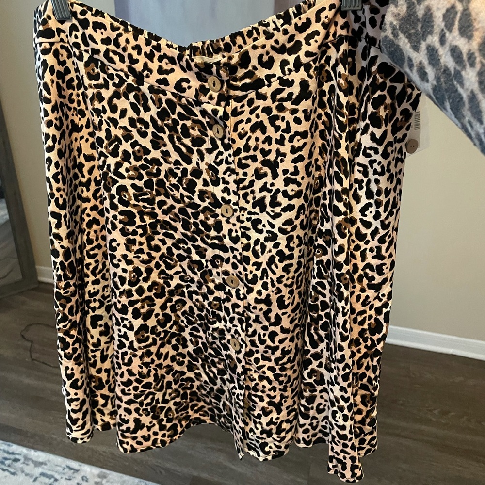 Xxl Leopard skirt from Maurices